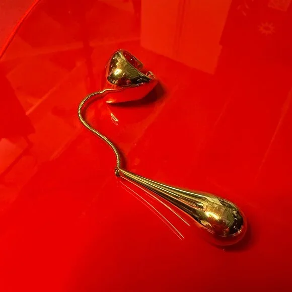 Mugler x H&M Gold Drop Earrings & Cocktail Ring Set – Limited Edition, Recycled - Picture 7 of 11
